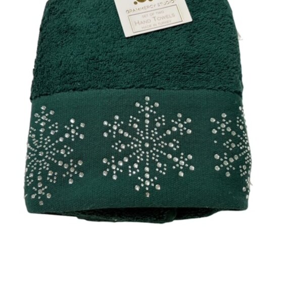 Grammercy Studio Rhinestone Snowflake Bath Hand Towels Set of 2 Dark Green NWT - Picture 2 of 5